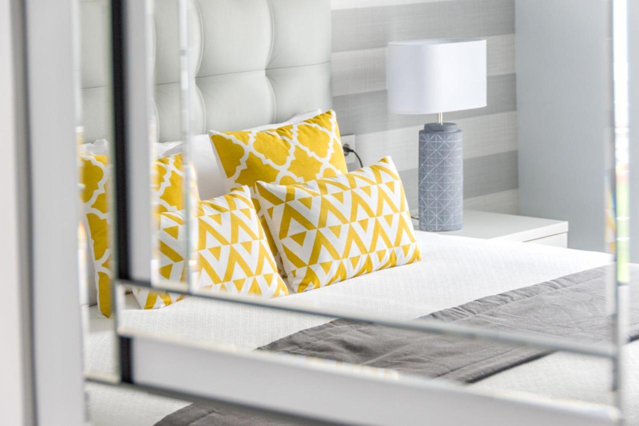 Iloftmalaga Martires Apartment Ngoại thất bức ảnh