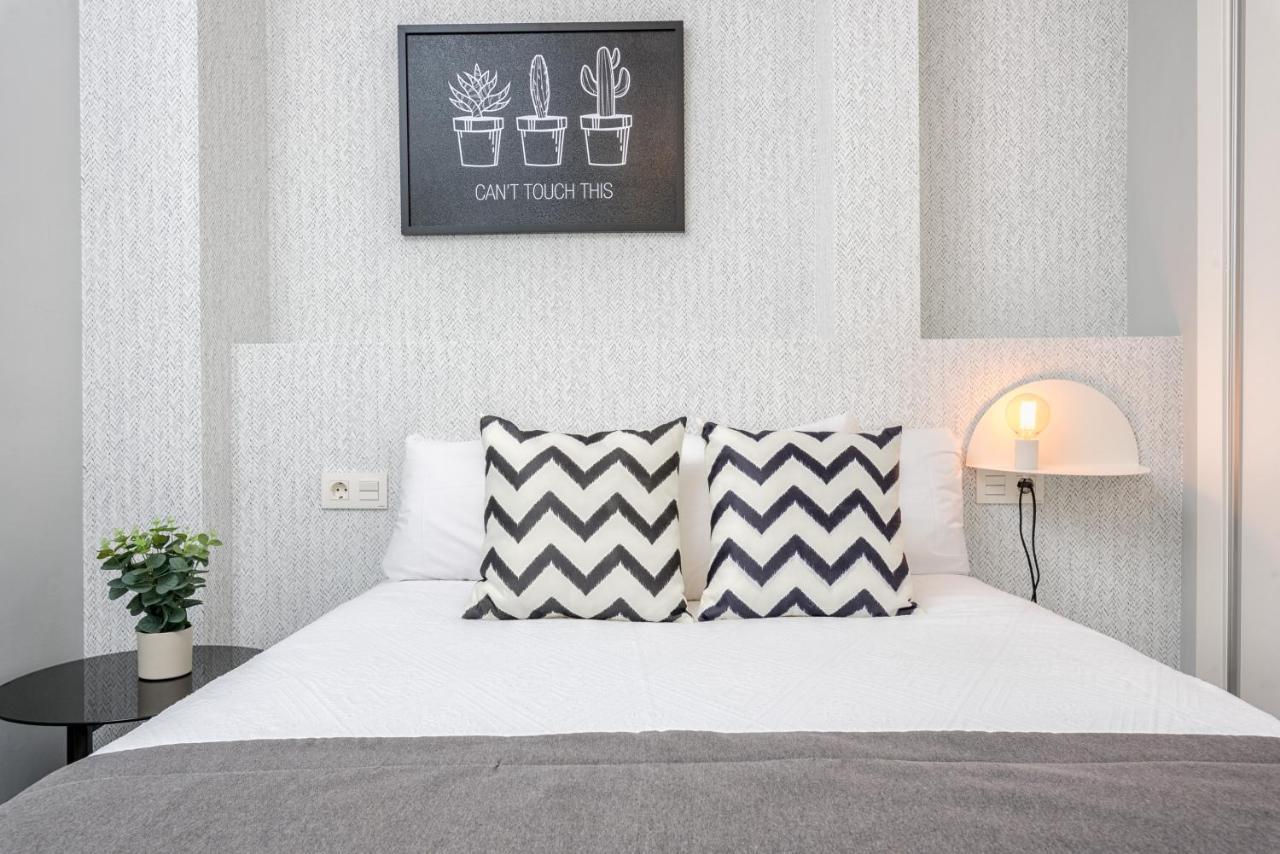 Iloftmalaga Martires Apartment Ngoại thất bức ảnh